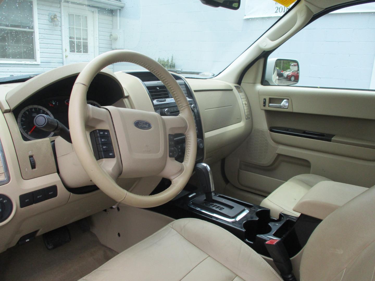 2012 WHITE Ford Escape (1FMCU9EG9CK) , AUTOMATIC transmission, located at 540a Delsea Drive, Sewell, NJ, 08080, (856) 589-6888, 39.752560, -75.111206 - Photo#11